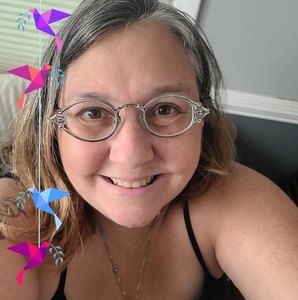 Meet your Posher, Brenda